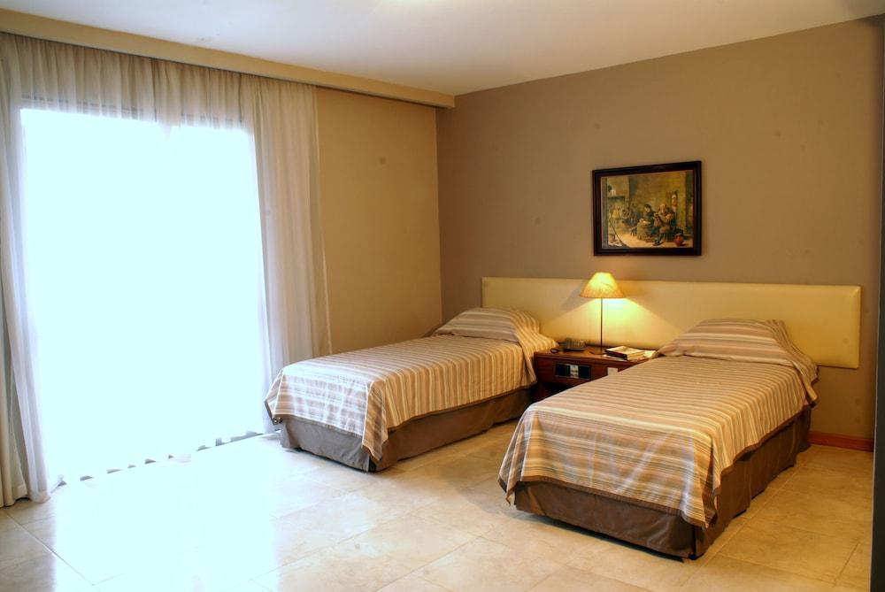Duque Center Hotel Residence Porto Alegre Exteriör bild