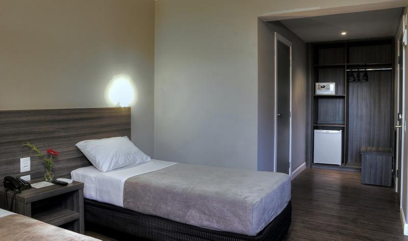 Duque Center Hotel Residence Porto Alegre Exteriör bild
